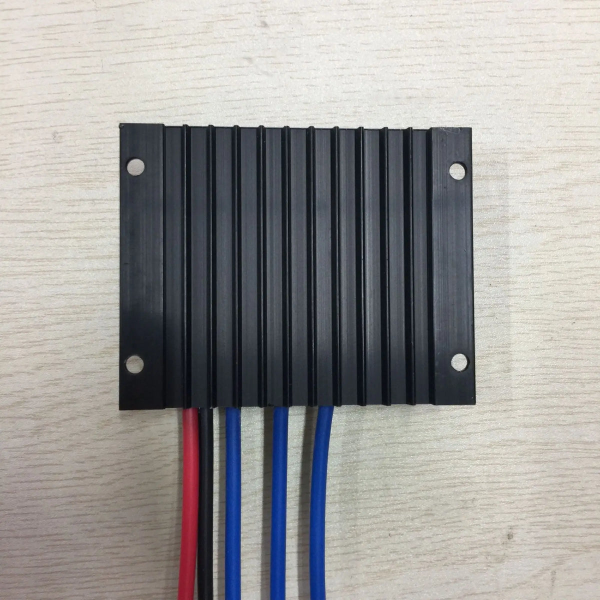 10A 20A Charge Controller For Lithium Gel Battery PWM Regulator For Vertical Wind Turbine by 54 Energy - Renewable Energy Store
