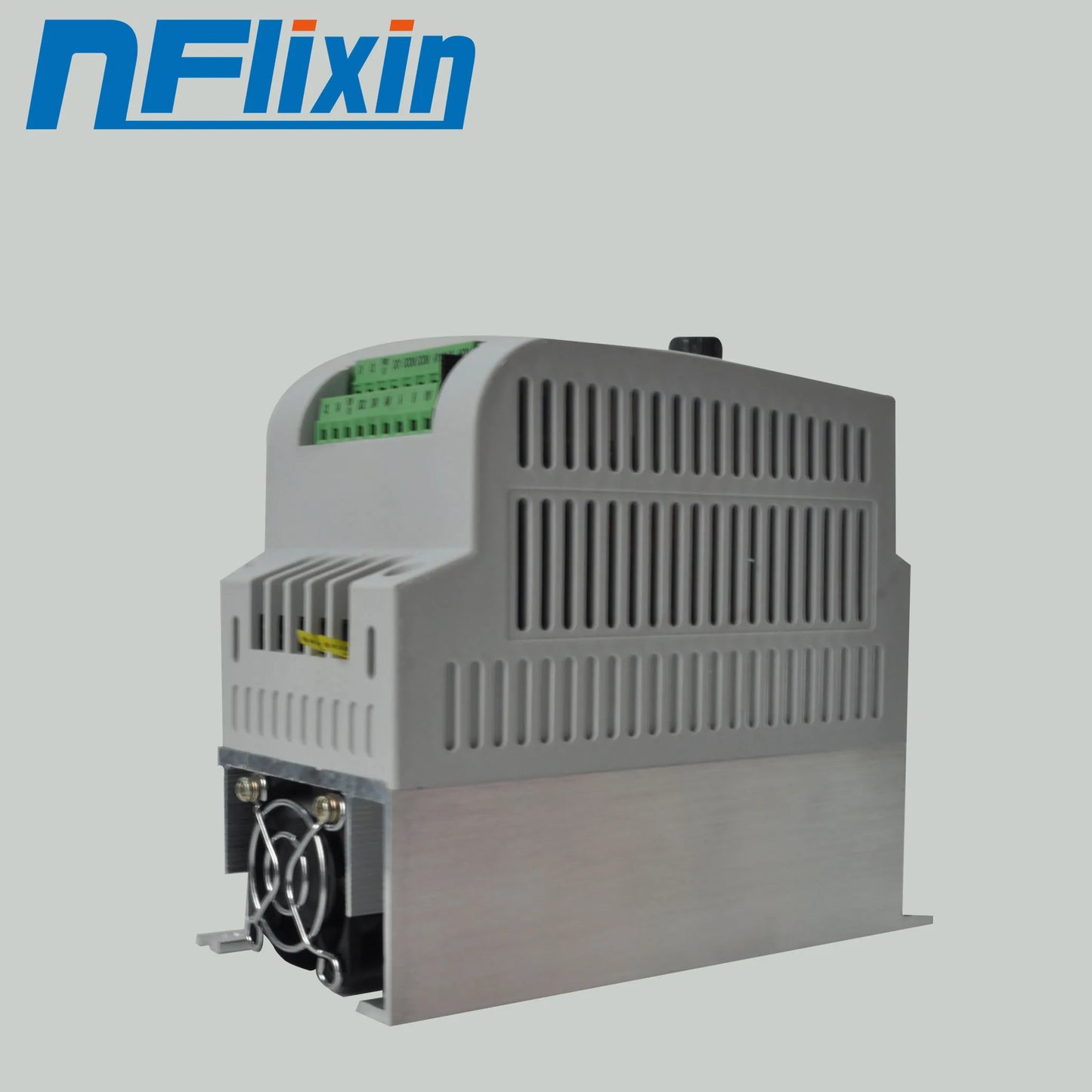 NFLixin 0.75KW 220V VFD Single Phase input and 3 Phase Output Frequency Converter/Adjustable Speed Drive /Frequency Inverter