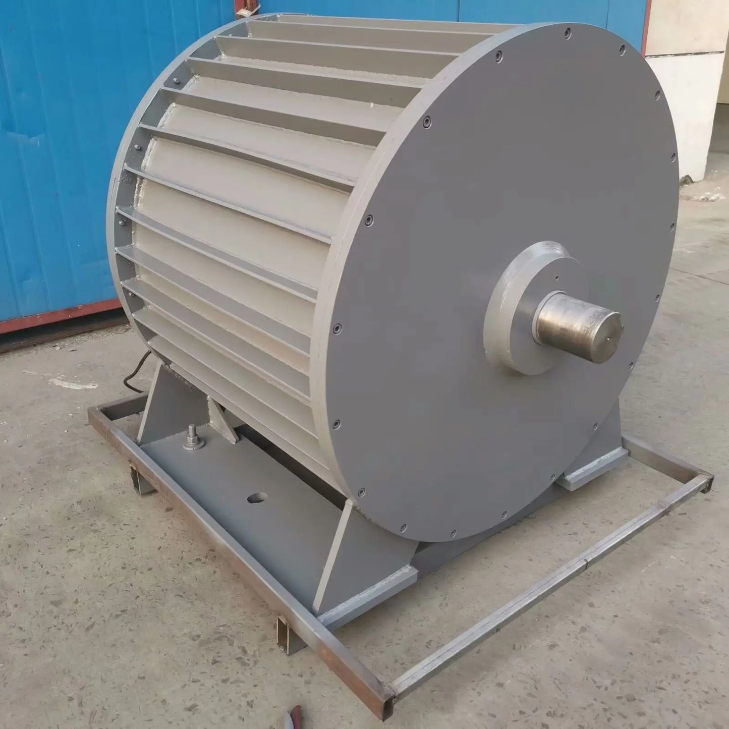 Factory price Low Speed 50KW 220V 380V Gearless Permanent Magnet Generator AC Alternators Use For Wind Turbine Water Turbine