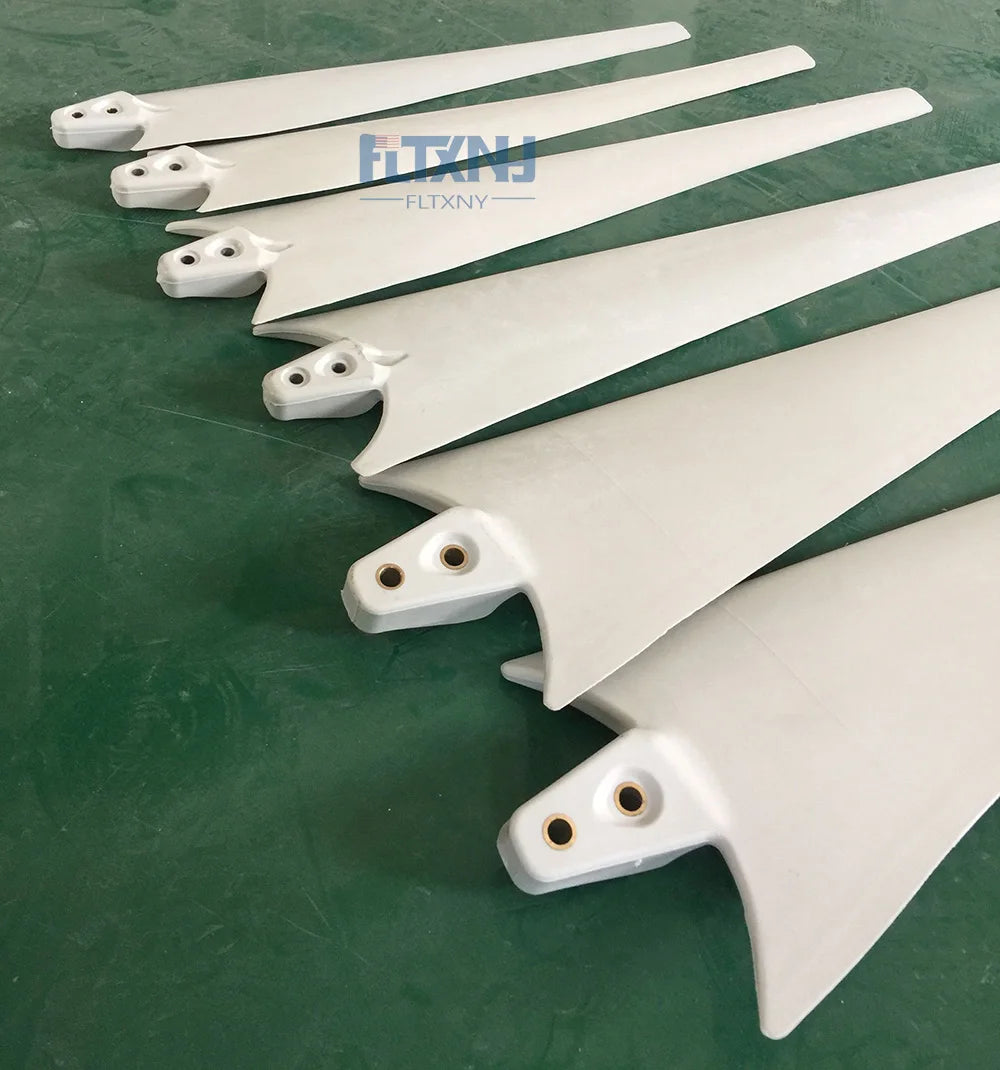 High Strength Carbon Fibers Blades For Horizontal Wind Turbine 100W 200W 300W 400W 500W 600W DIY Blades For Wind Generator by 54 Energy - Renewable Energy Store