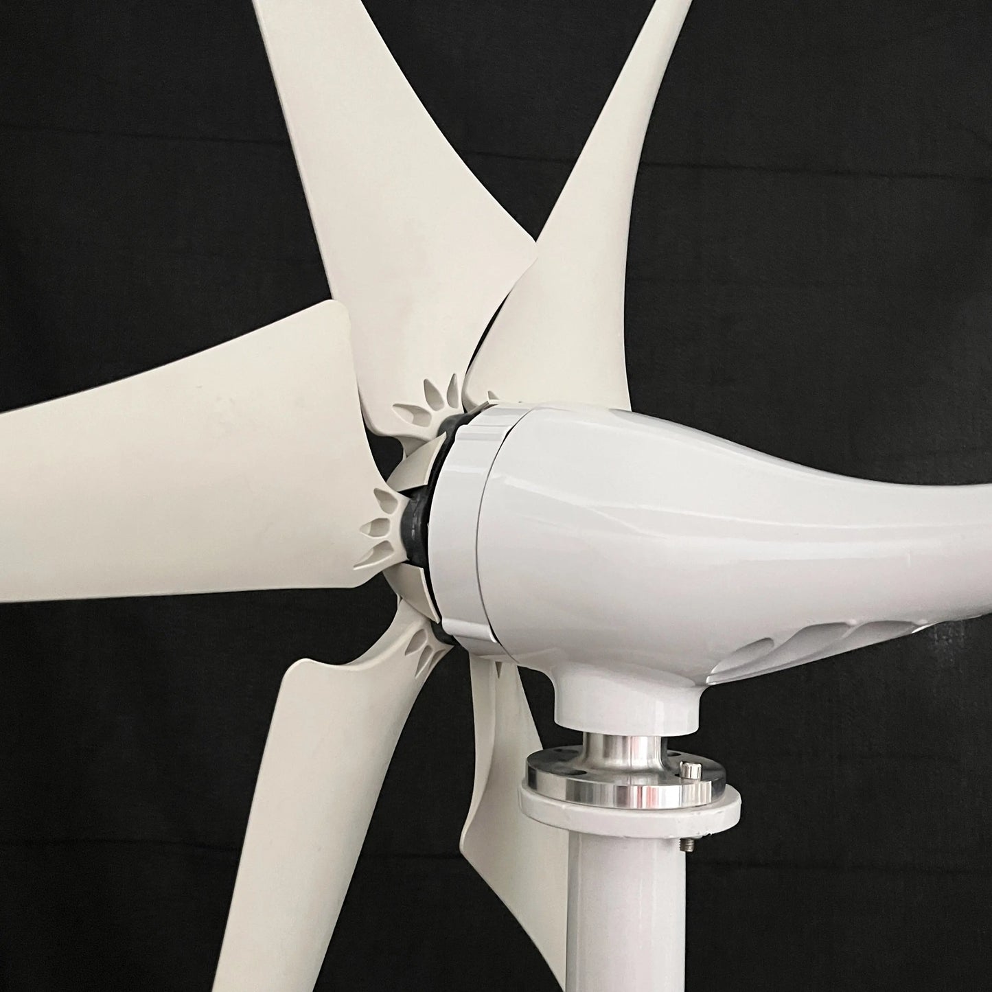 FLTXNY Horizontal Wind Turbine Generator 600W 800W 1000W 3 Blades New Energy 12v 24v 48v For Home Street Lamps
