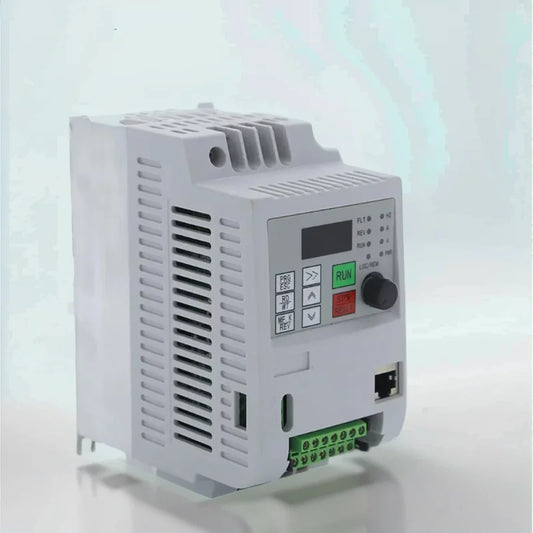 220v VFD Inverter for European Motors, 1-phase Input Converts to 3-phase Output, Suitable for Motors 1.5kw, 2.2kw, 4kw, Fixed Fr